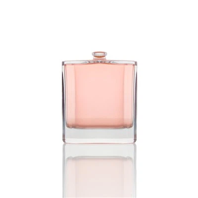 Perfume em Frasco Quadrado Rosa