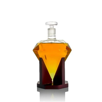 Special Shape Luxury Borossilicate Glass Decanter